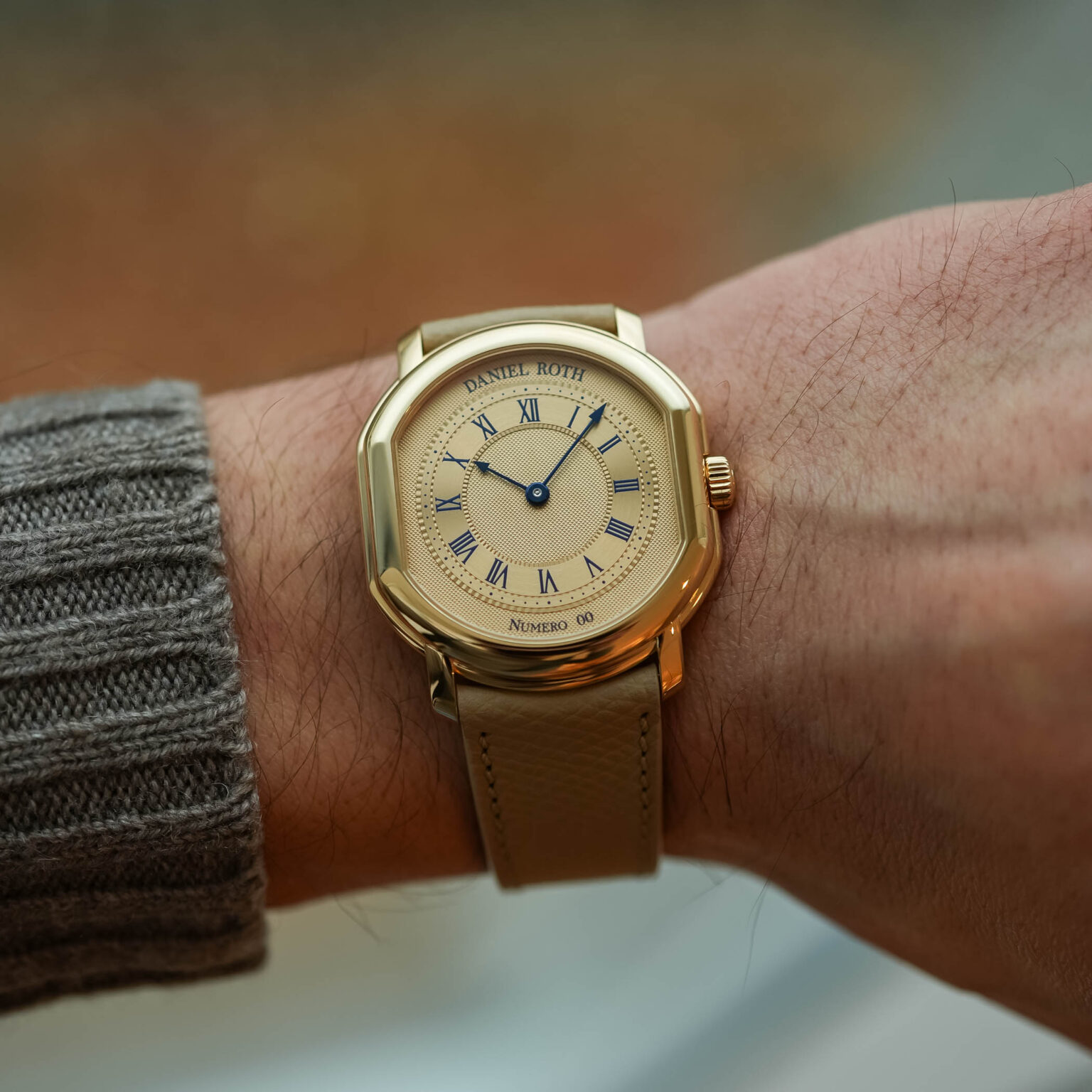 First Look: The New Daniel Roth Extra Plat Souscription