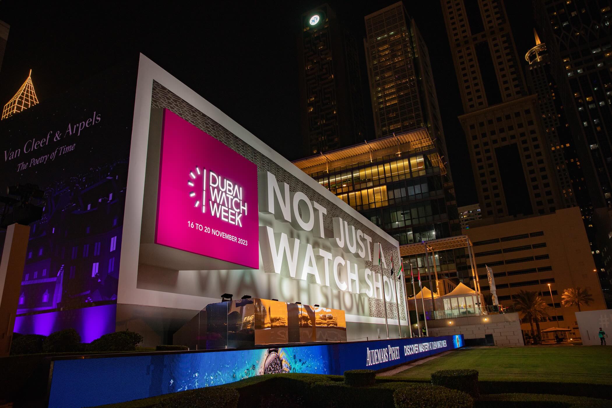 Industry News: Dubai Watch Week Returns in 2025 with over 90 Participating Brands